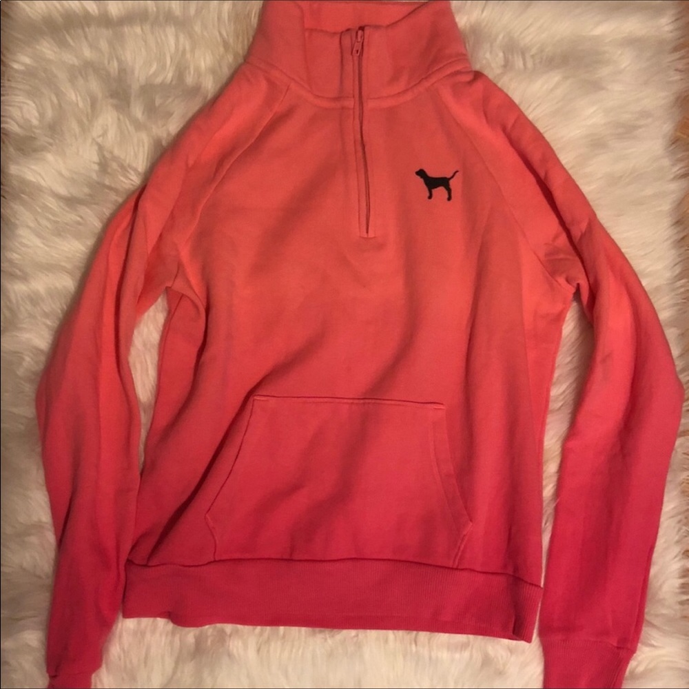 ✨ Victoria Secret Sweatshirt ✨